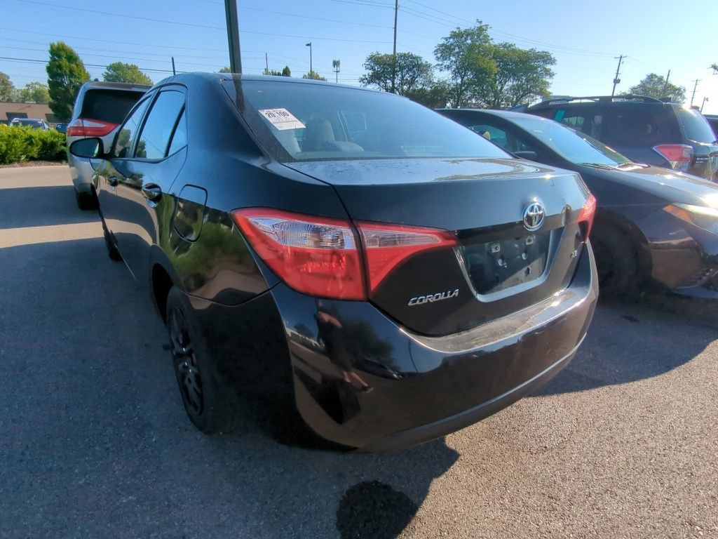 Used 2019 Toyota Corolla LE FWD image 4