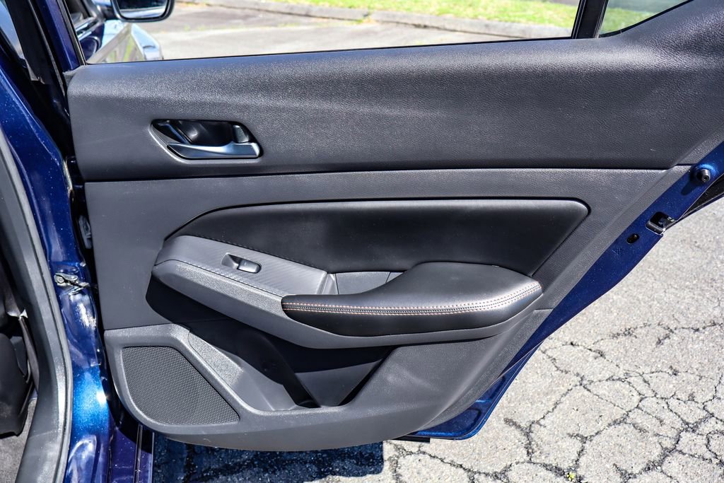 Used 2022 Nissan Altima 2.5 SR image 38