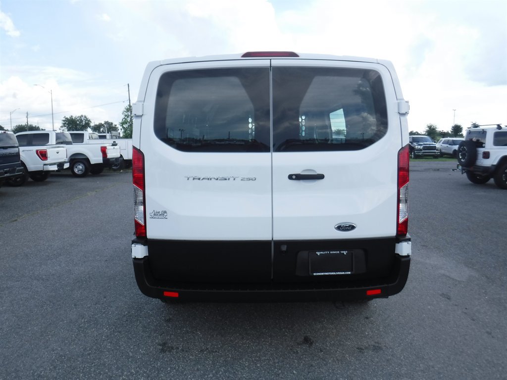 Used 2025 Ford Transit 250 Low Roof w/ Exterior Upgrade Package RWD image 8