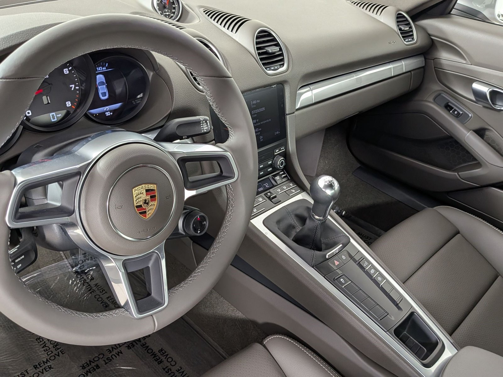 Certified 2025 Porsche 718 Cayman RWD image 19