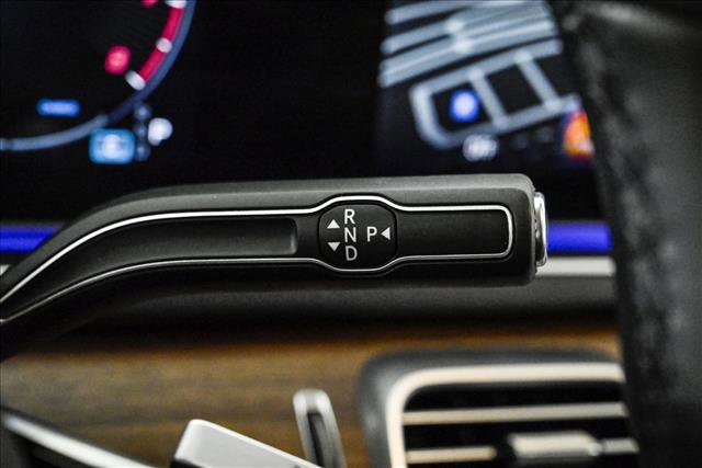 Certified 2025 Mercedes-Benz GLE 350 4MATIC w/ Driver Assistance Package image 11