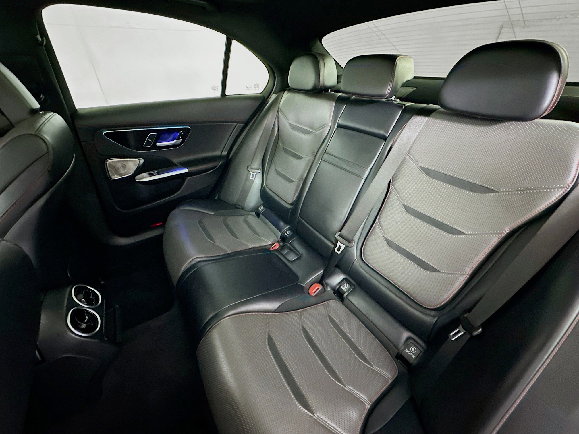 Used 2024 Mercedes-Benz C 36 AMG S image 22