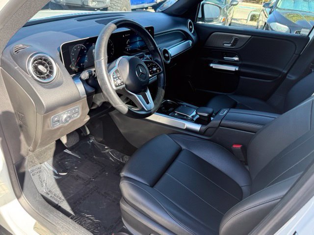 Used 2021 Mercedes-Benz GLB 250 4MATIC image 10