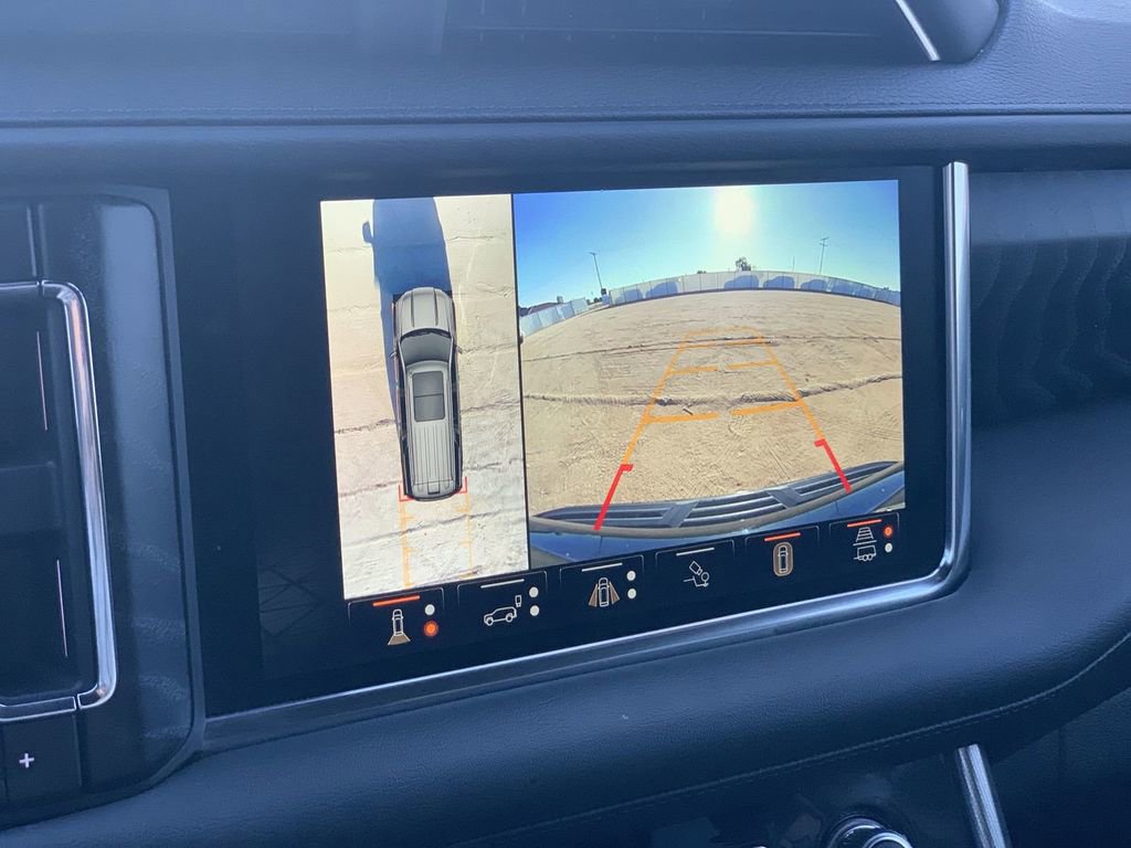 Certified 2023 GMC Yukon Denali w/ Advanced Technology Package image 13