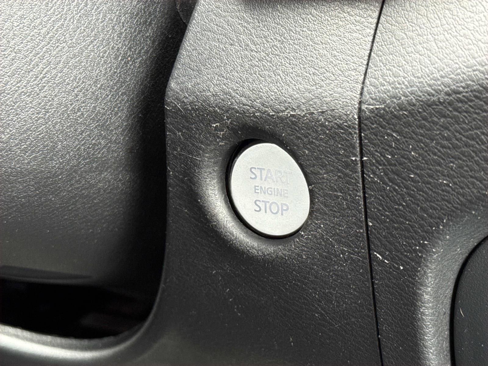Used 2022 Nissan Frontier S RWD image 19