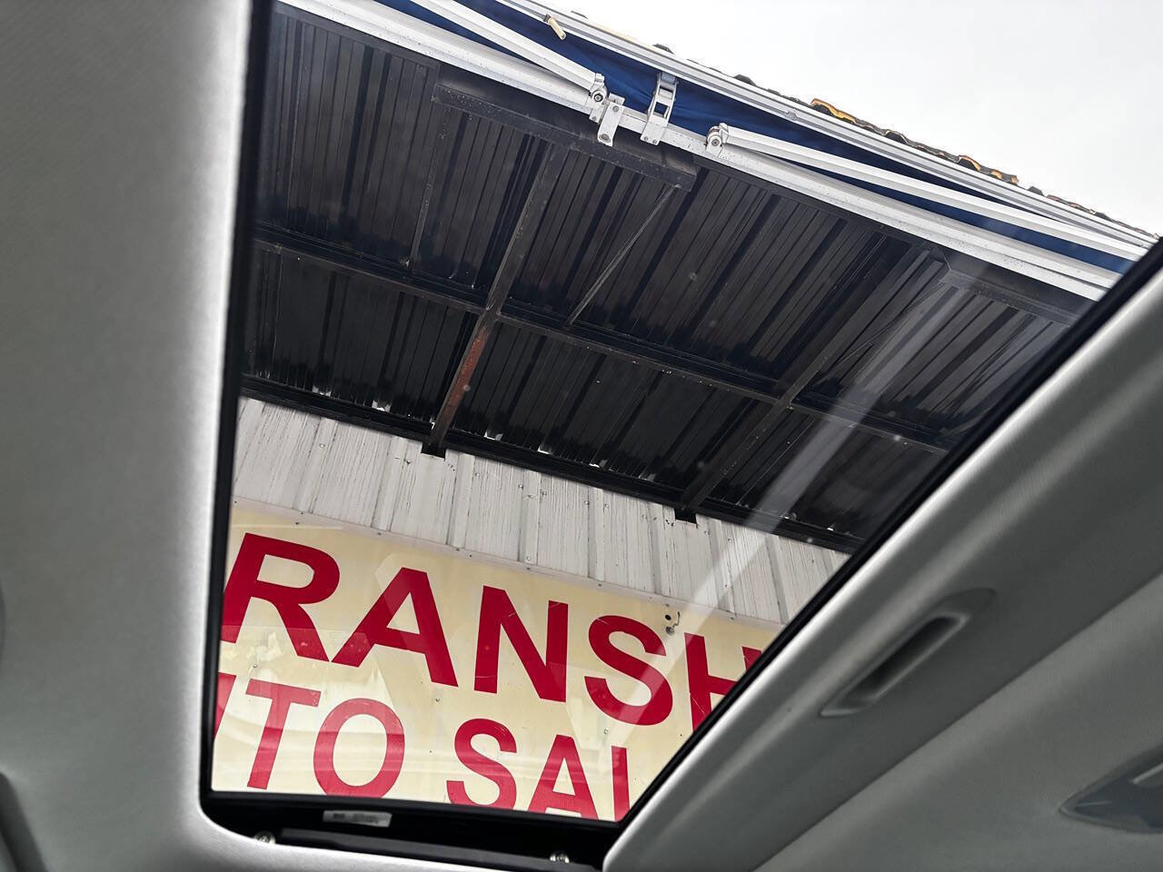 Used 2017 Hyundai Elantra Value Edition image 31