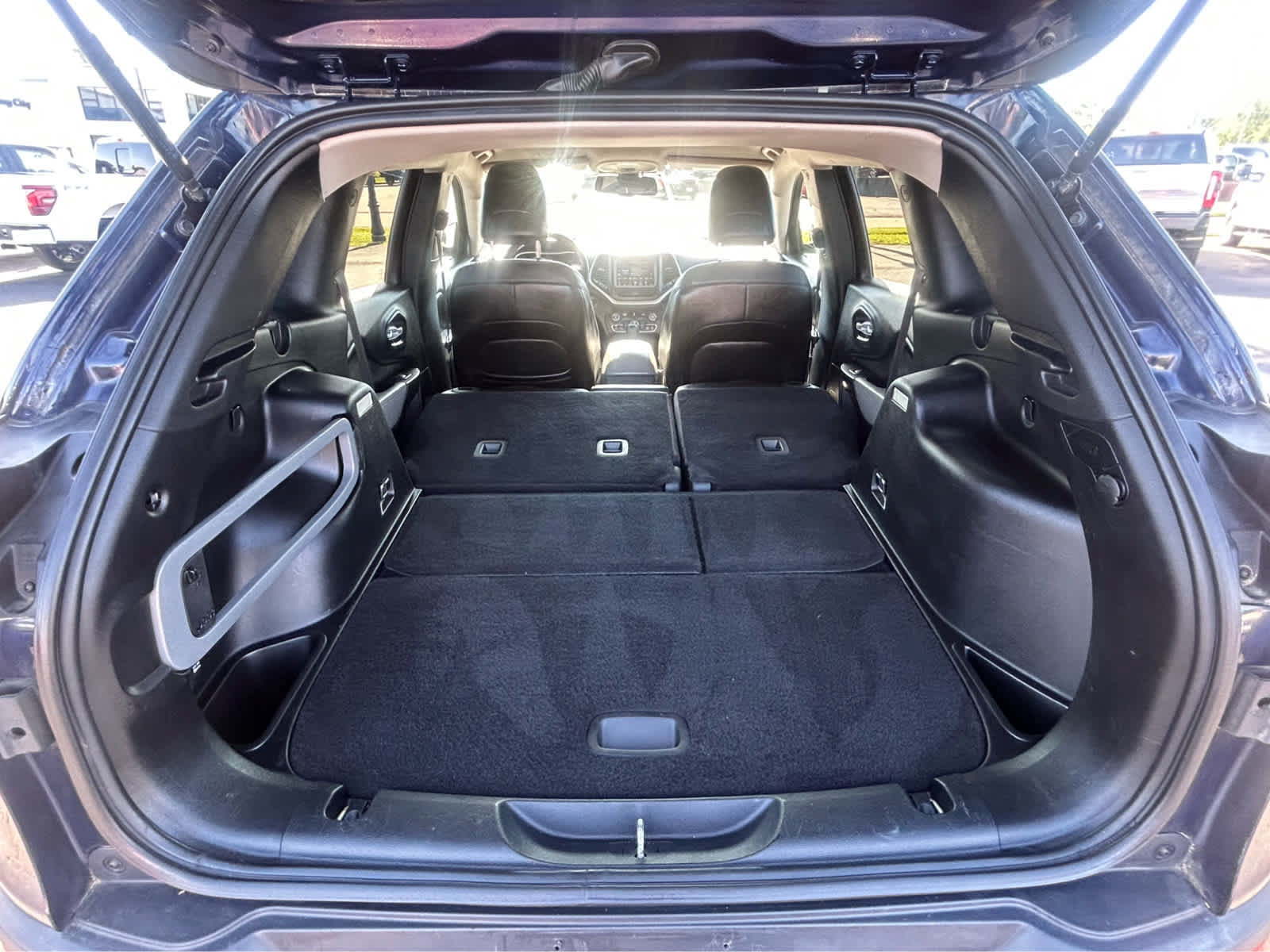 Used 2014 Jeep Cherokee Limited FWD image 7