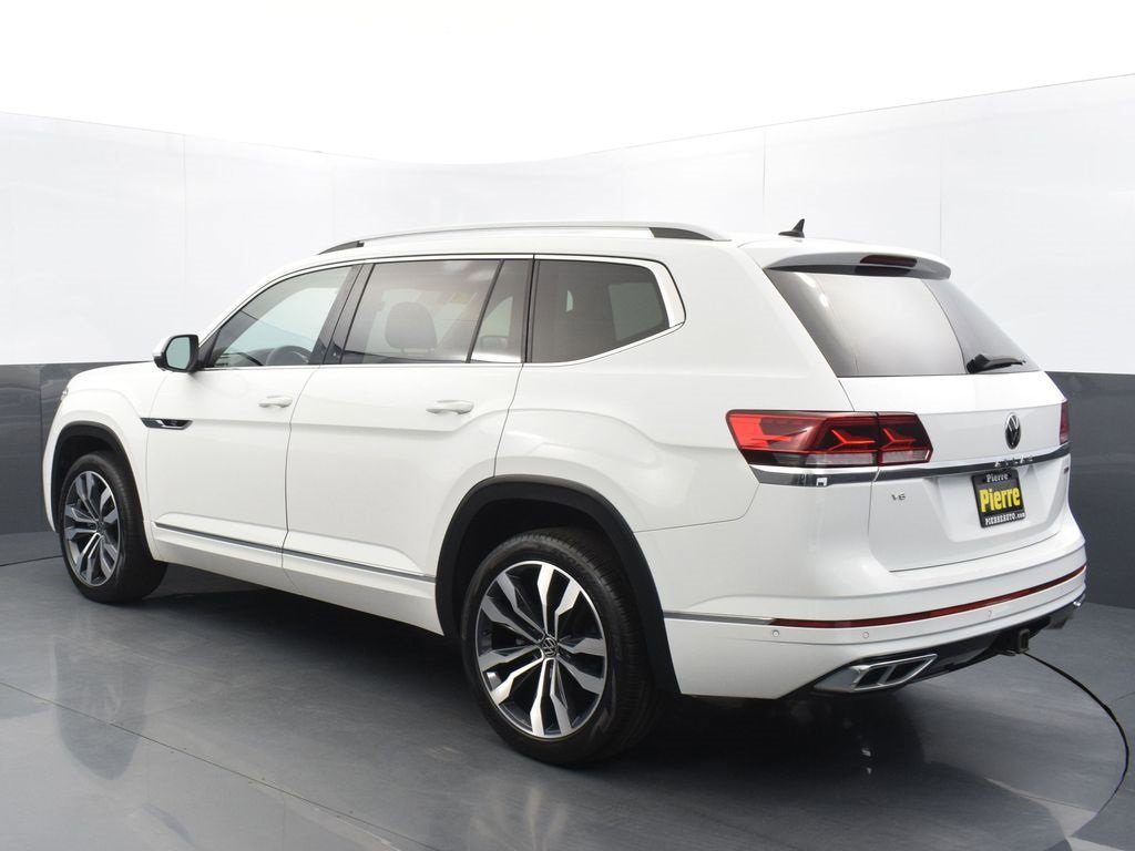Used 2021 Volkswagen Atlas SEL Premium image 2
