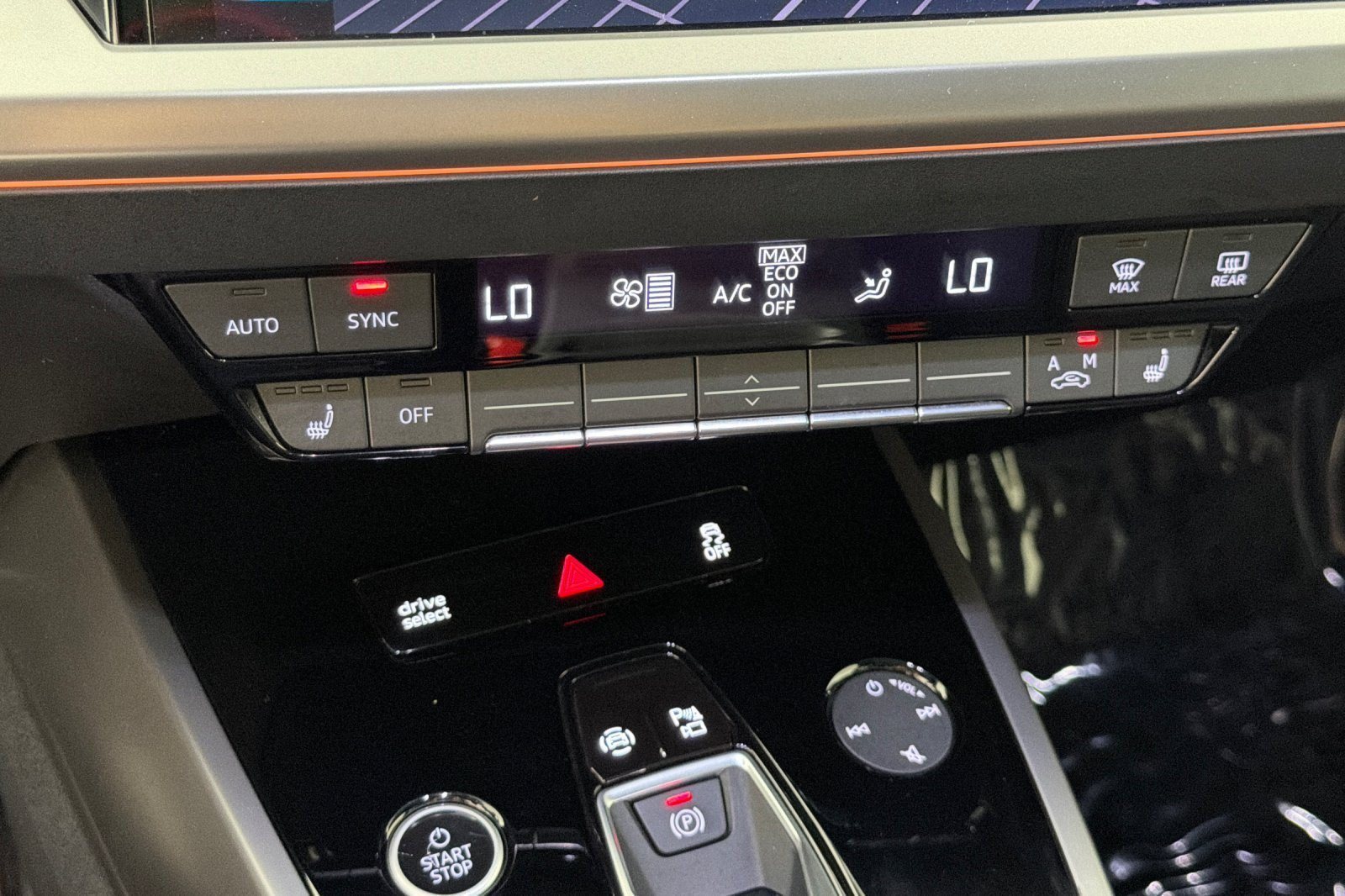 Certified 2023 Audi Q4 e-tron Premium Plus w/ Premium Plus RWD image 20
