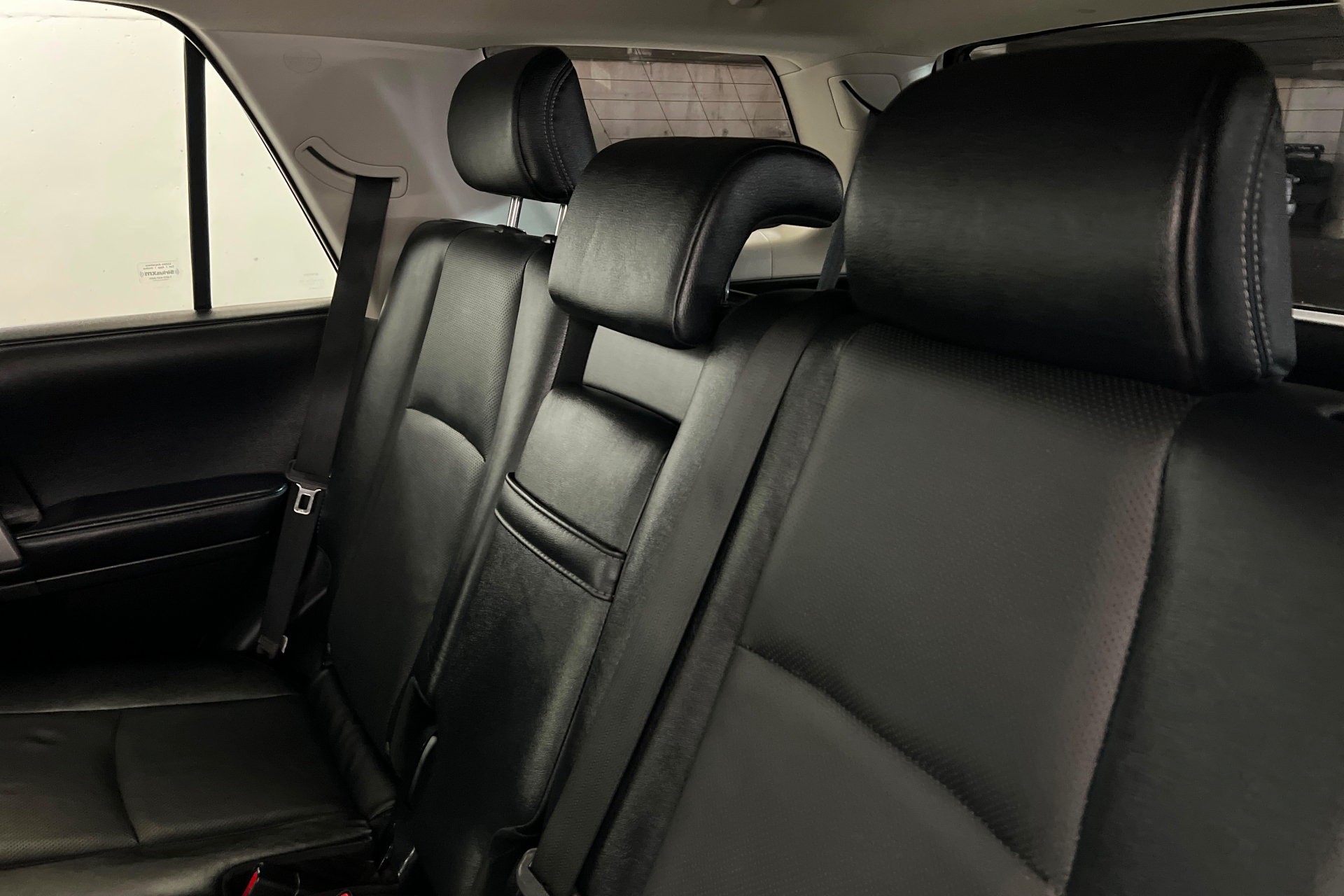 Used 2023 Toyota 4Runner Limited AWD/4WD image 21