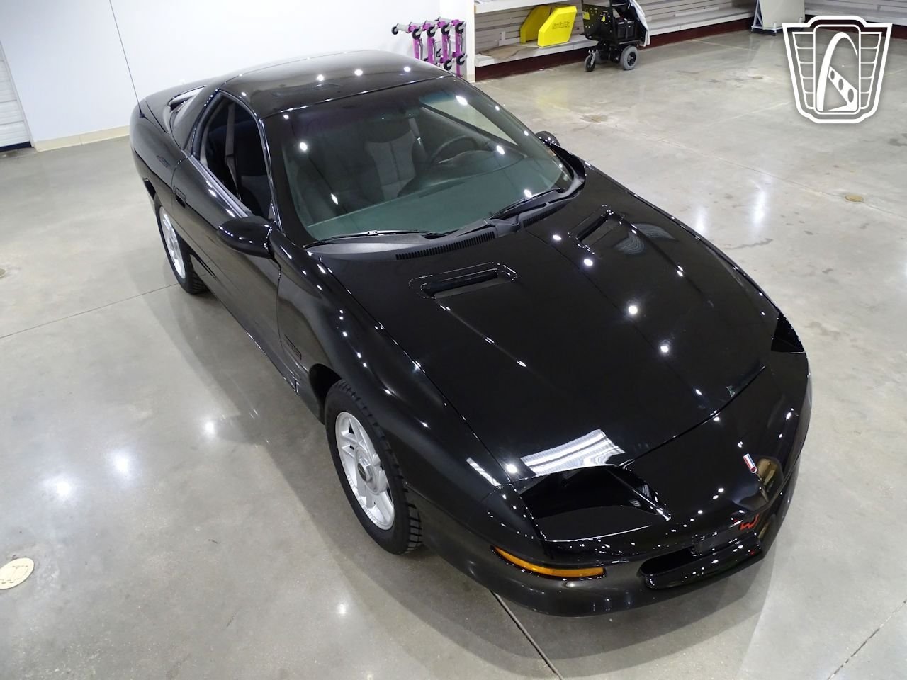 Used 1995 Chevrolet Camaro Z28 RWD image 21