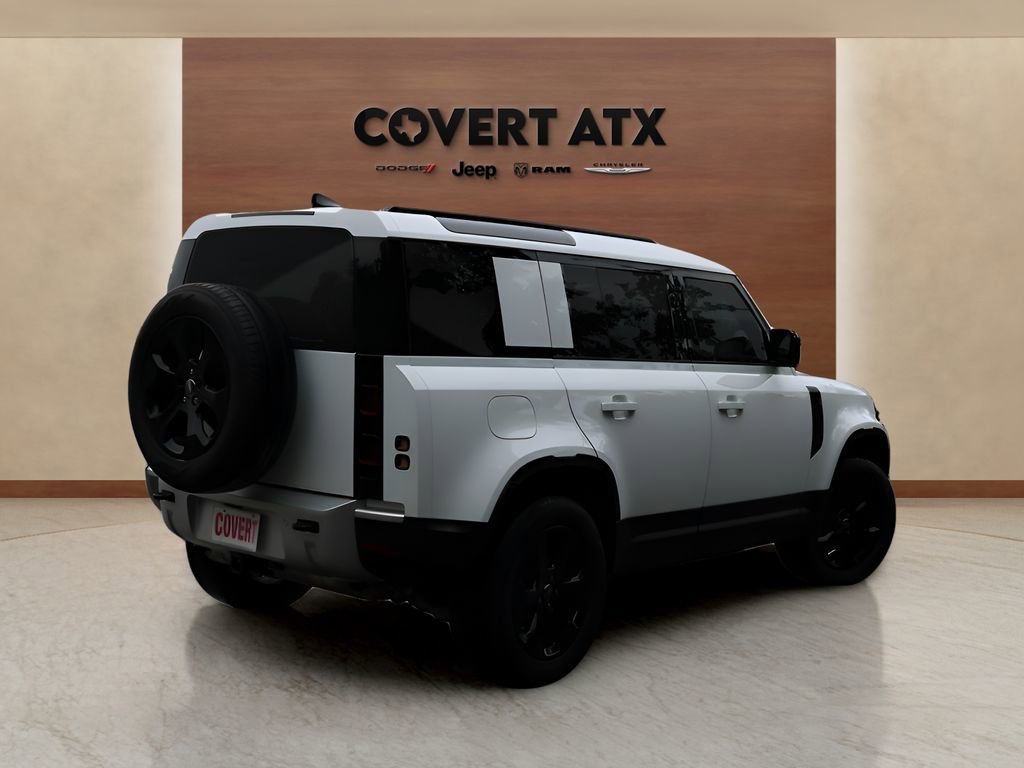 Used 2025 Land Rover Defender 110 S AWD/4WD image 5