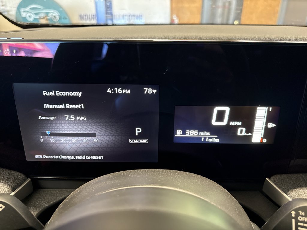 New 2026 Nissan Kicks SV w/ Cold Weather Package FWD image 10