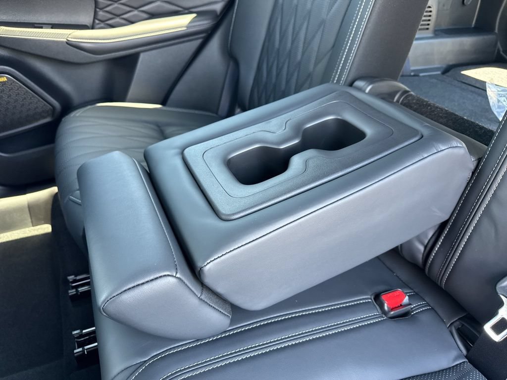 New 2026 Mitsubishi Outlander SEL FWD image 29