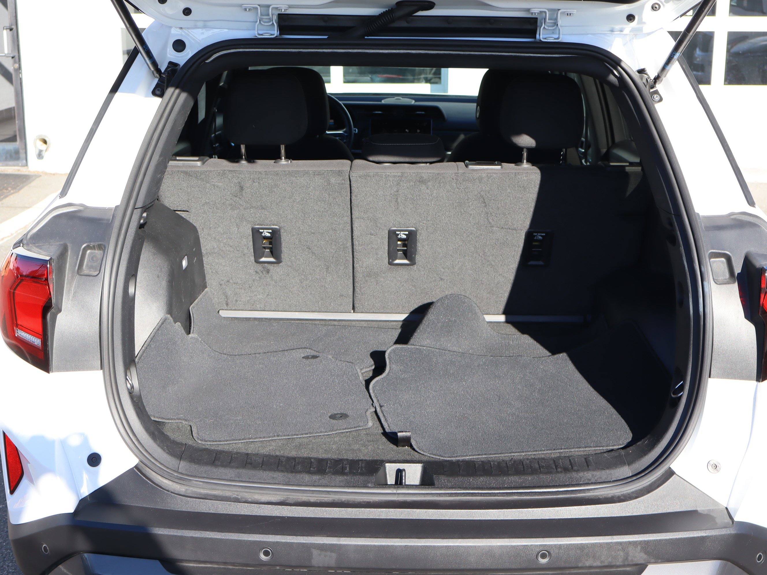 Certified 2025 GMC Terrain Elevation image 31