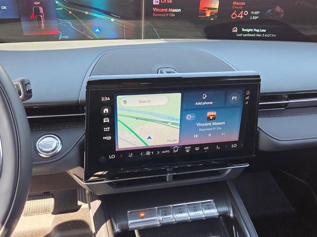 Used 2025 Lincoln Nautilus Reserve w/ Jet Appearance Package image 17