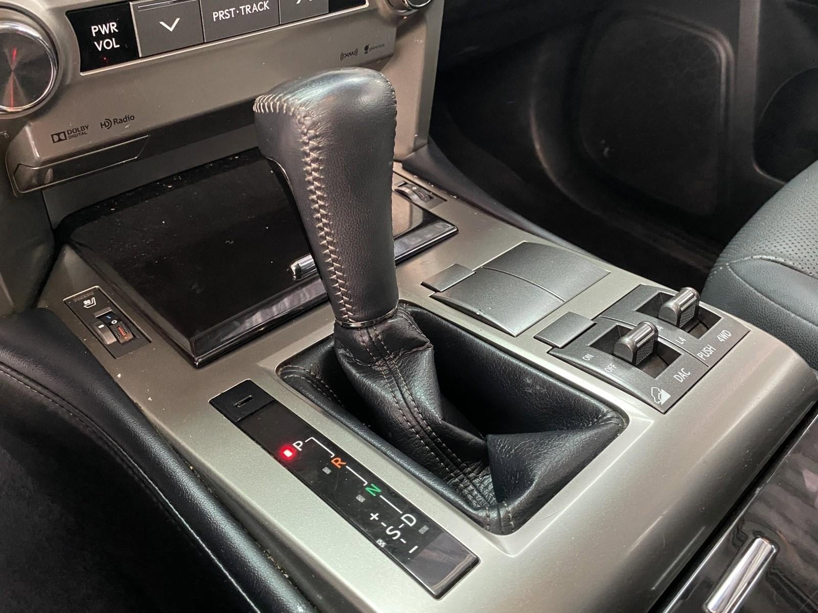 Used 2018 Lexus GX 460 w/ Navigation Package AWD/4WD image 25
