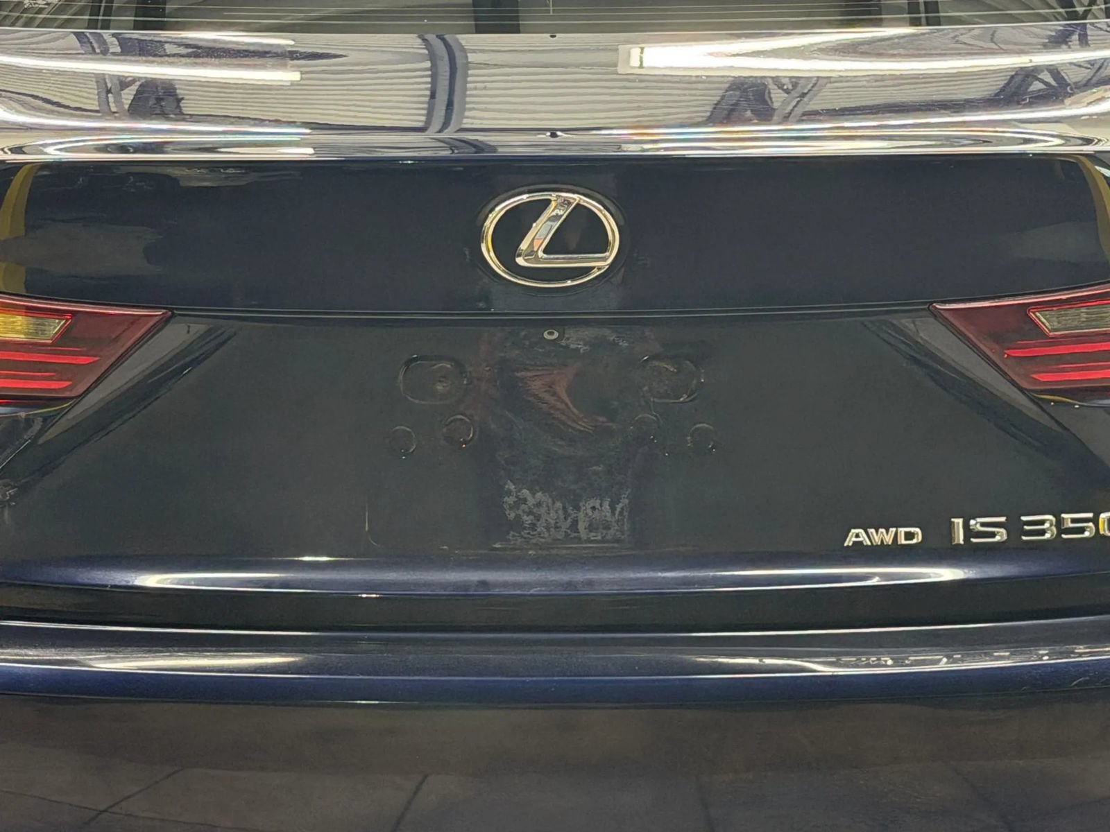 Used 2014 Lexus IS 350 AWD w/ Luxury Package w/Brown Wood image 11
