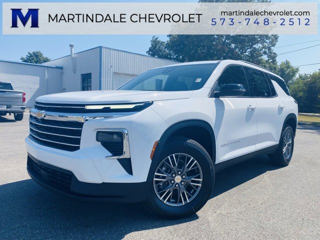 New 2026 Chevrolet Traverse LT image 1