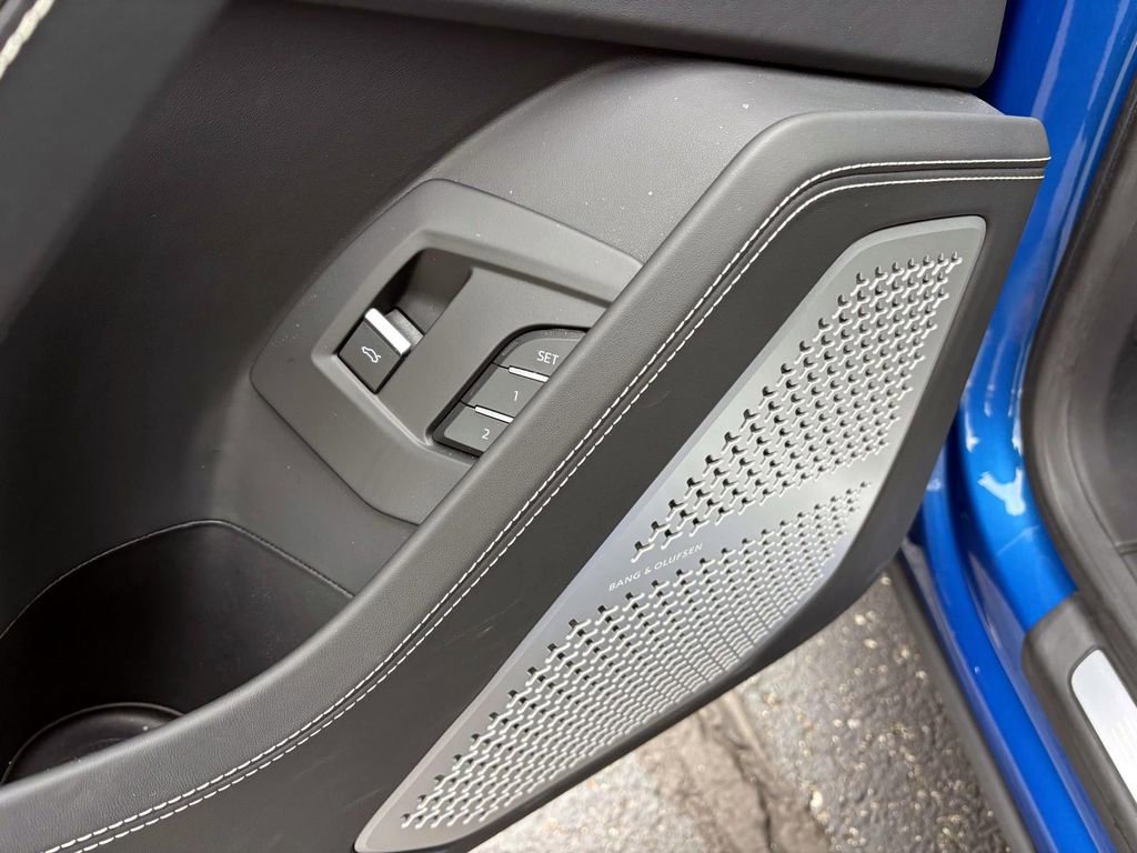 Used 2023 Lamborghini Urus S image 29