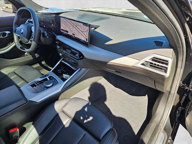 Used 2025 BMW 330i Sedan w/ Convenience Package image 22