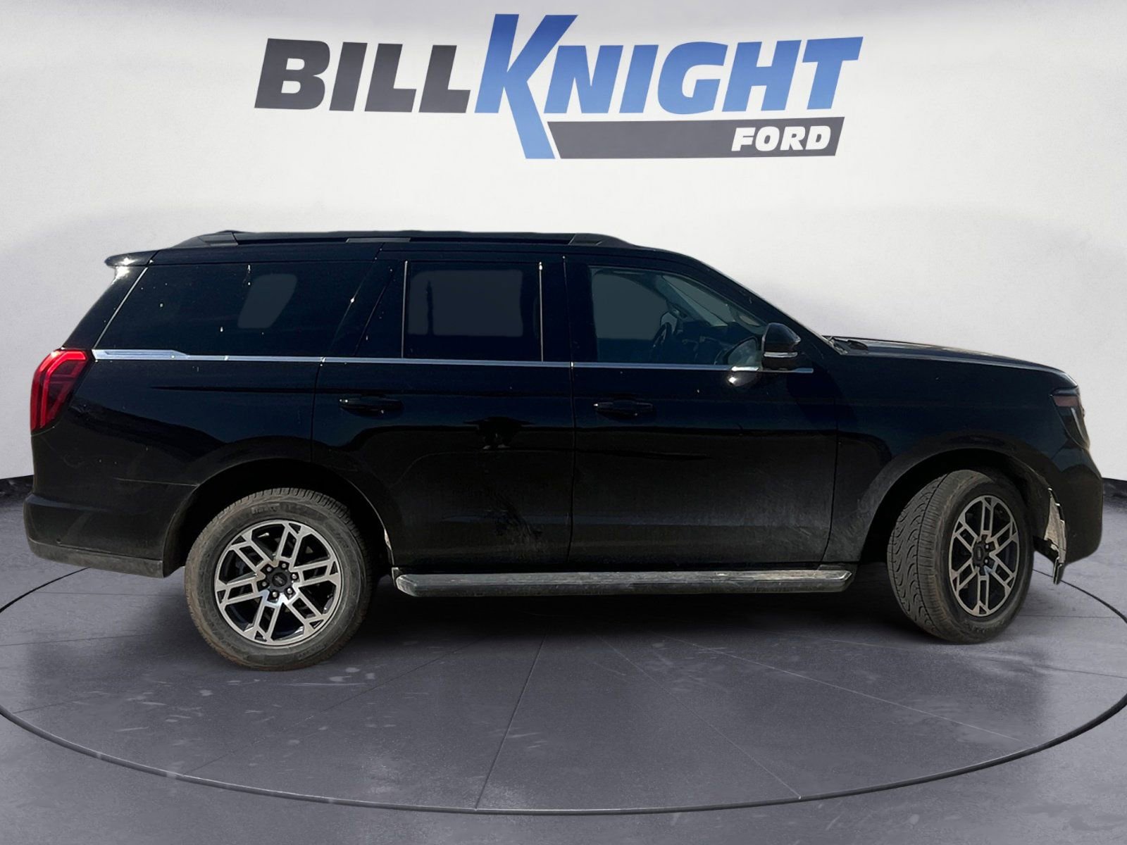 Used 2025 Ford Expedition Active image 6