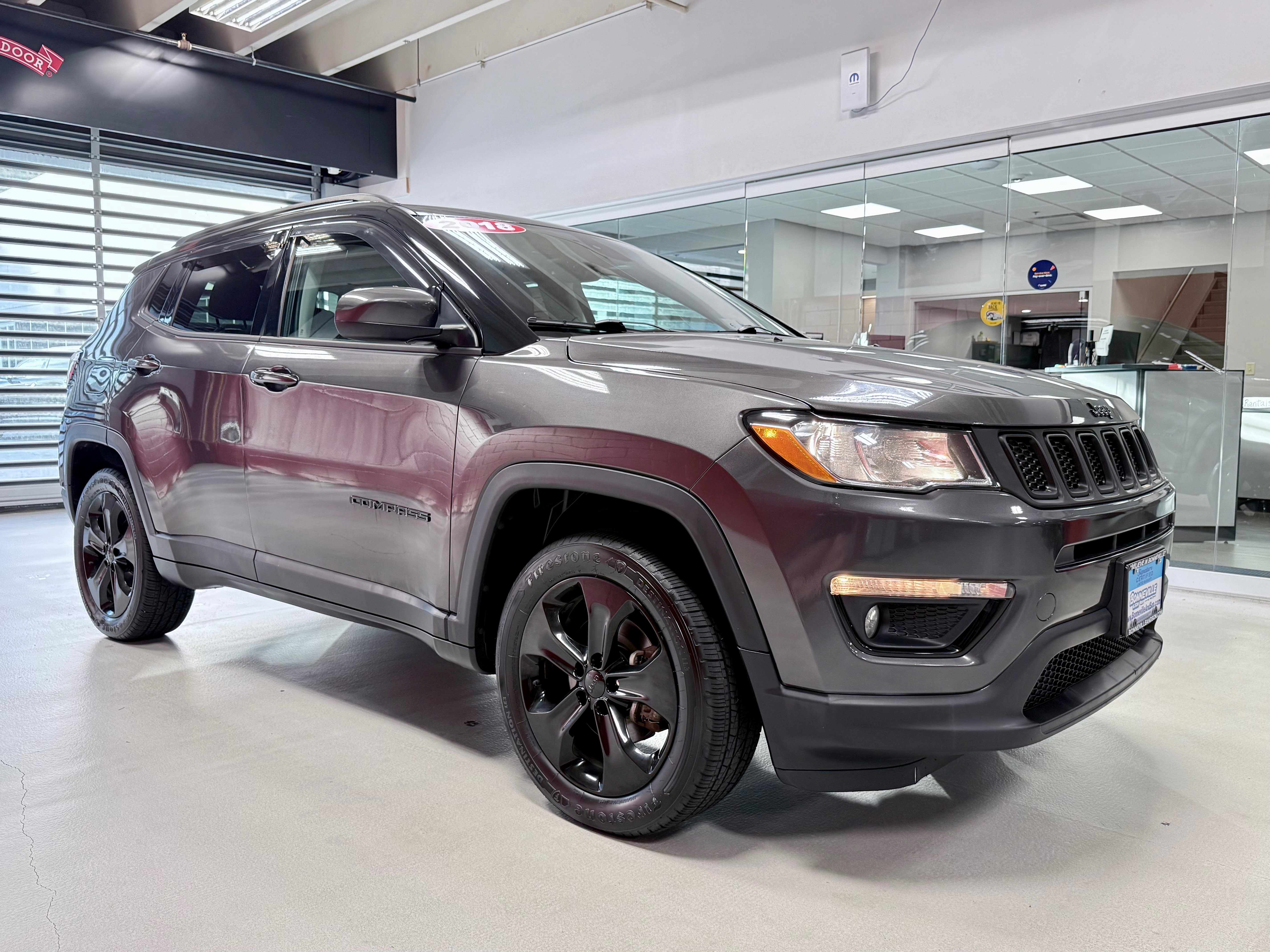 Used 2018 Jeep Compass Latitude w/ Popular Equipment Group AWD/4WD image 11