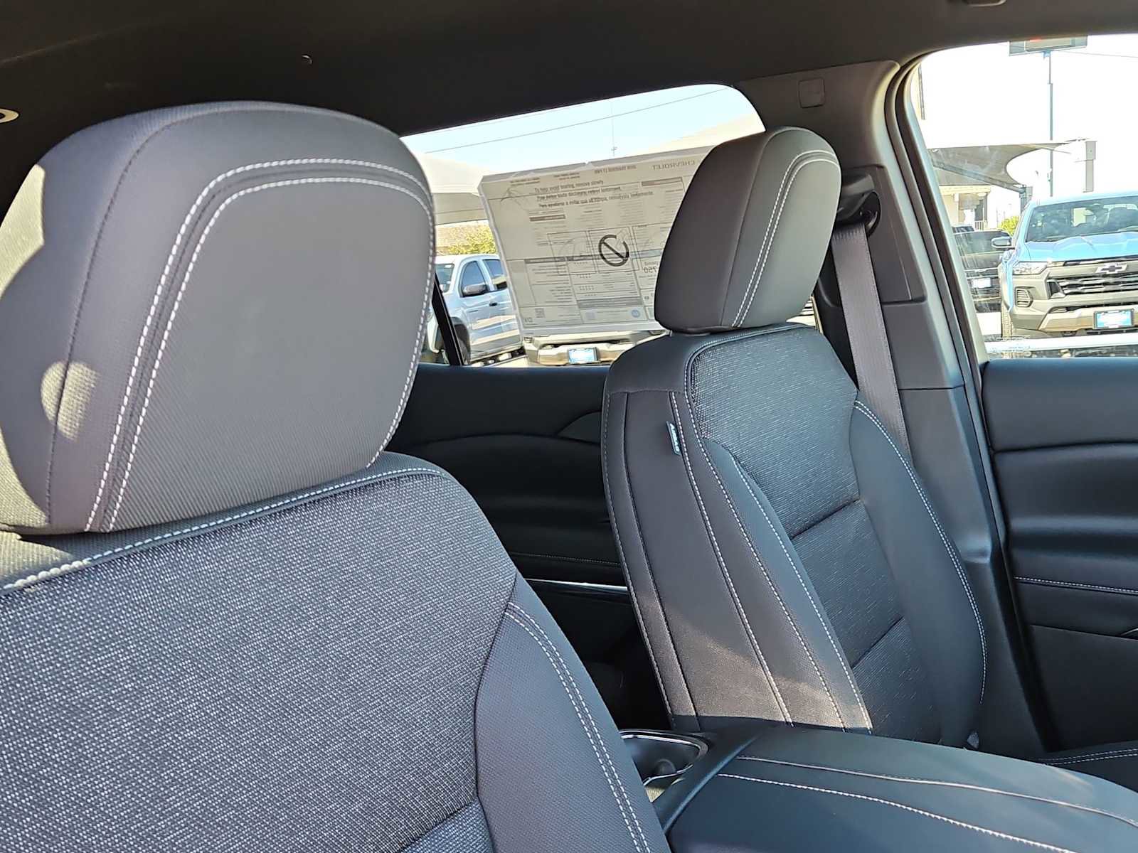 New 2026 Chevrolet Traverse LT image 18