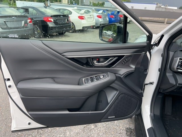 New 2024 Subaru Outback Touring XT AWD/4WD image 12