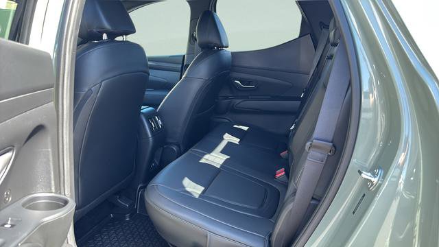 Certified 2025 Hyundai Santa Cruz SEL AWD/4WD image 18