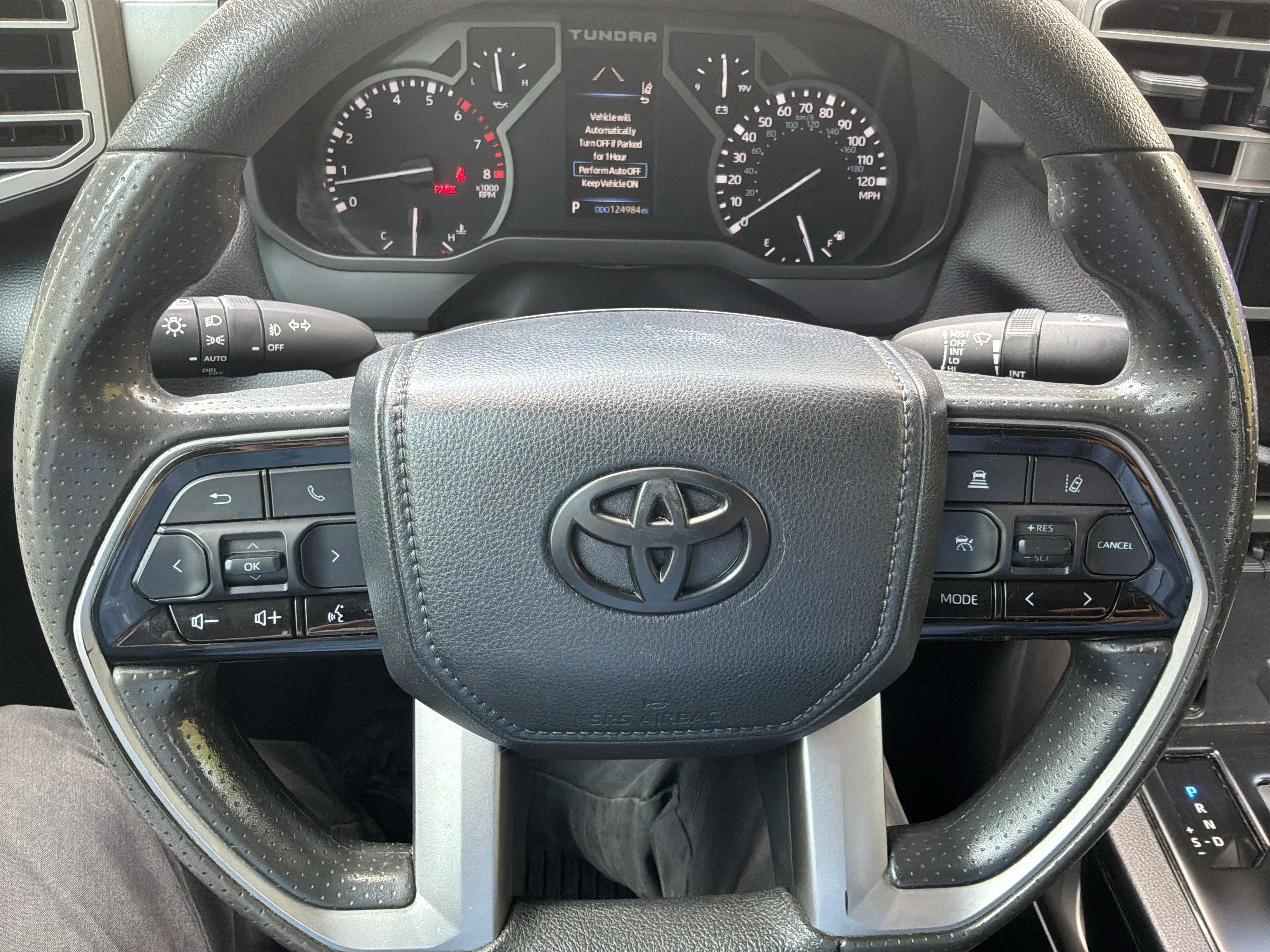 Used 2022 Toyota Tundra SR5 w/ SR5 Convenience Package AWD/4WD image 18