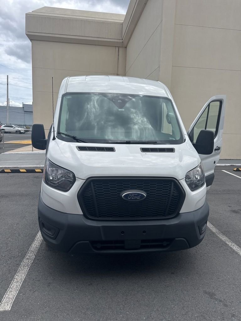 Used 2024 Ford Transit 250 148 Medium Roof w/ Load Area Protection Package RWD image 4
