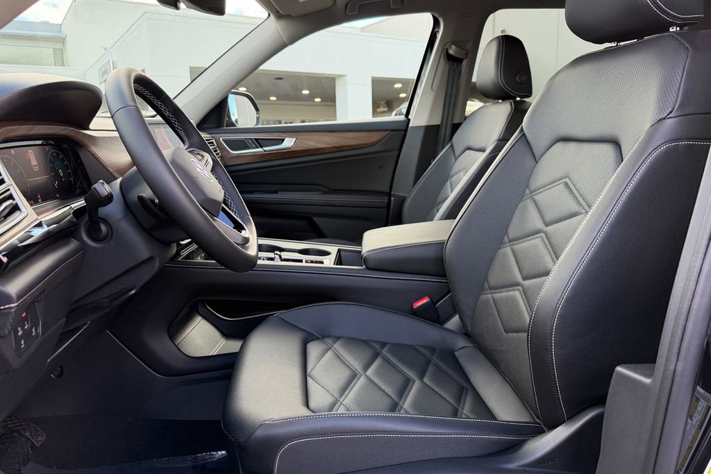 New 2026 Volkswagen Atlas SE image 12