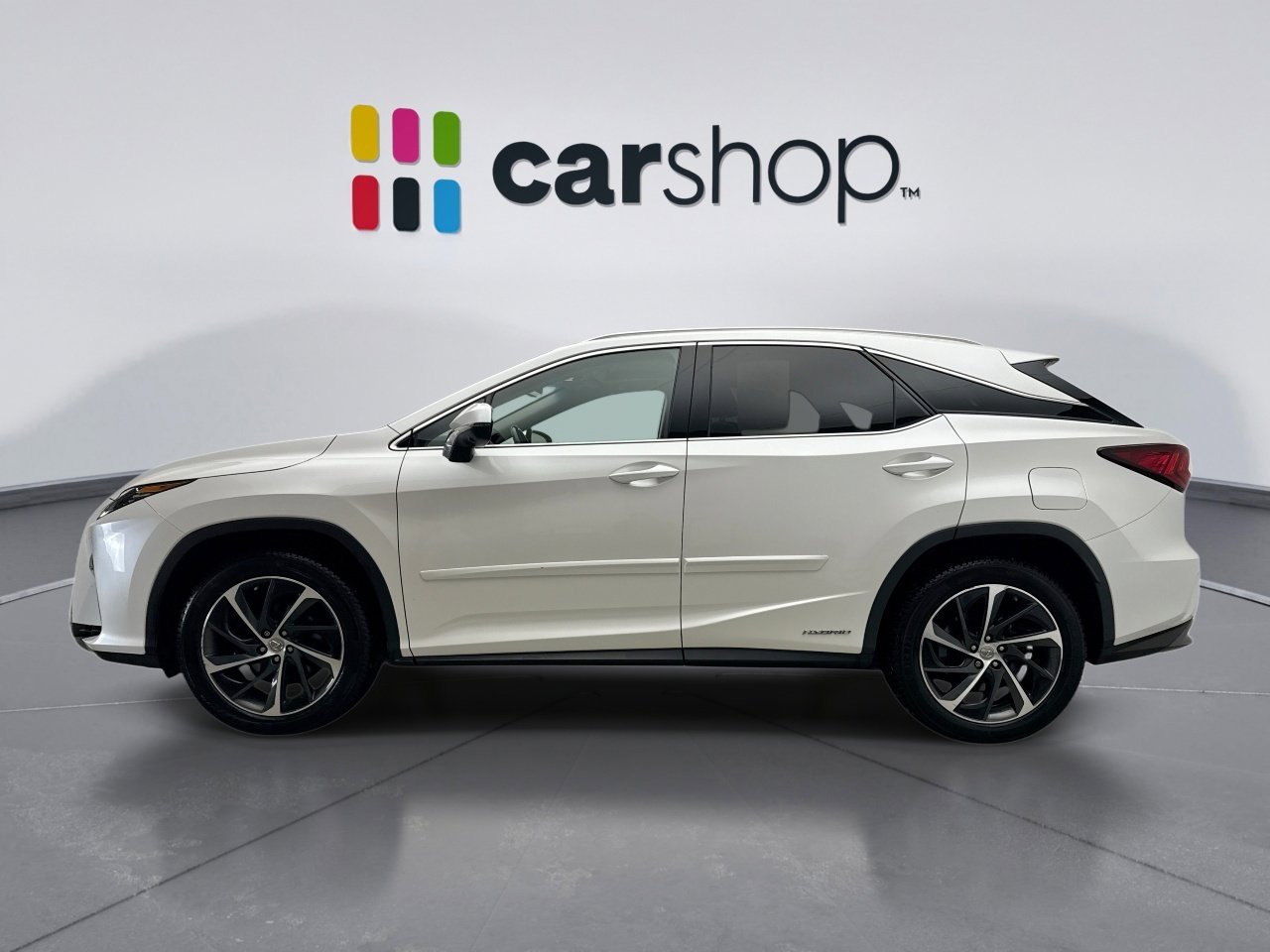 Used 2017 Lexus RX 450h AWD image 2