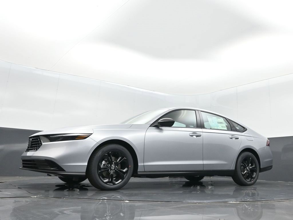 New 2025 Honda Accord SE image 11