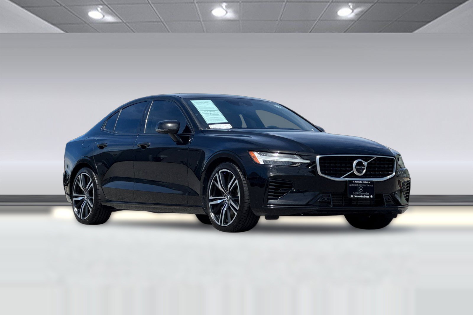 Used 2019 Volvo S60 T8 R-Design AWD/4WD image 6