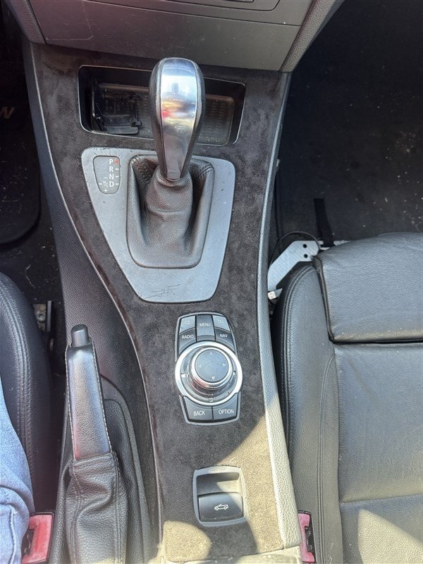 Used 2009 BMW 335i Convertible RWD image 19