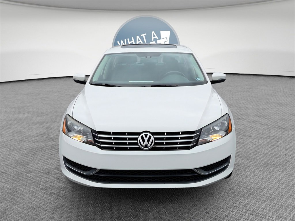Used 2014 Volkswagen Passat TDI SE image 9