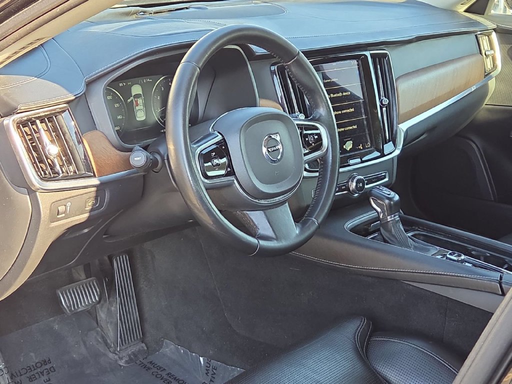 Used 2017 Volvo S90 T5 Inscription w/ Vision Package FWD image 14
