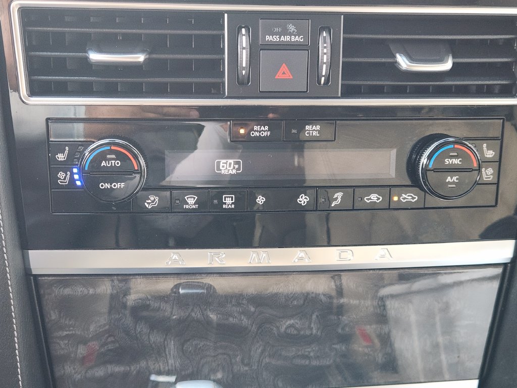 Used 2022 Nissan Armada Platinum w/ Captain's Chairs Package RWD image 18