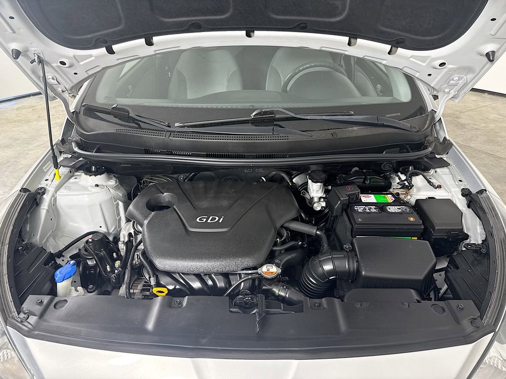 Used 2014 Hyundai Accent GLS FWD image 30