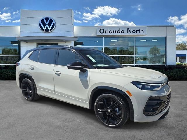 New 2026 Volkswagen Tiguan SE R-Line FWD image 1