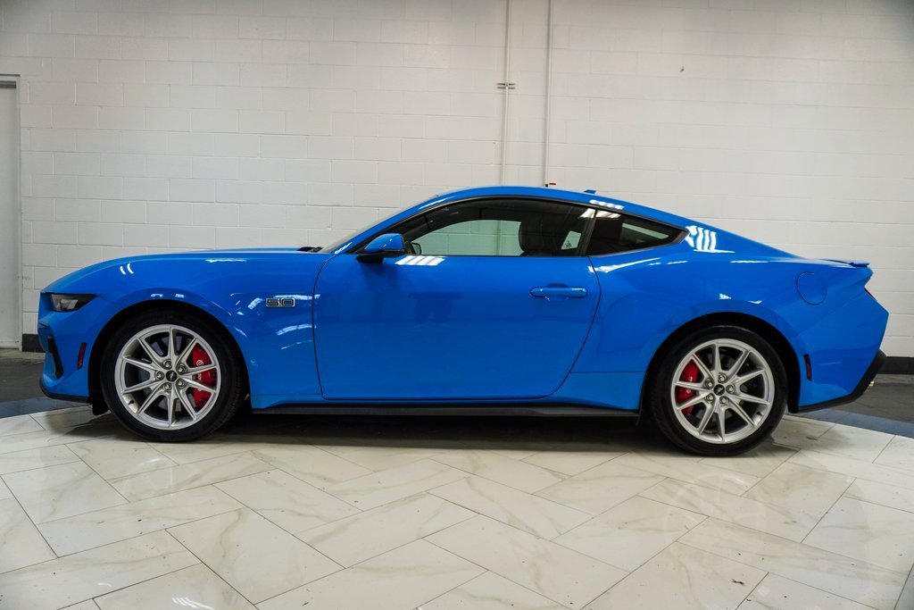 Used 2024 Ford Mustang GT Premium image 30