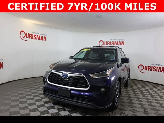 Used 2021 Toyota Highlander XLE image 2
