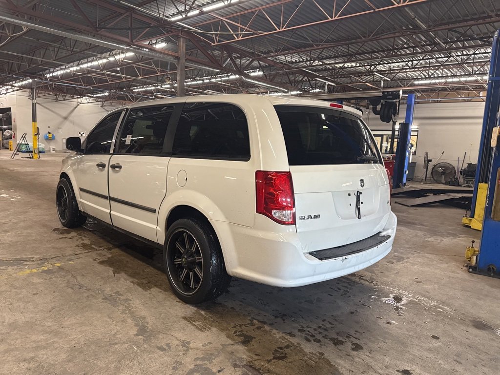 Used 2012 RAM C/V image 14
