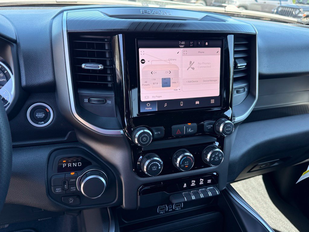 New 2026 RAM 1500 Express AWD/4WD image 19