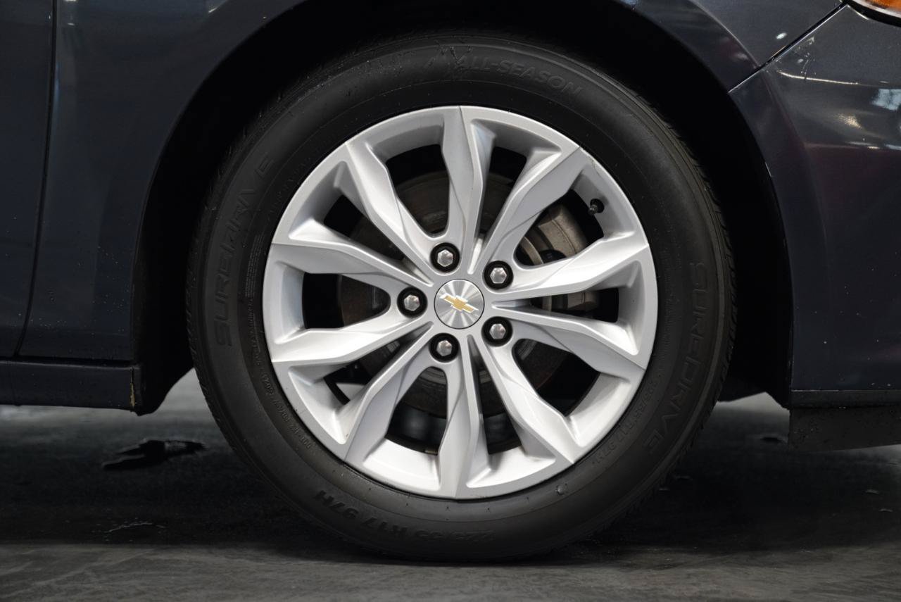 Used 2023 Chevrolet Malibu LT FWD image 12