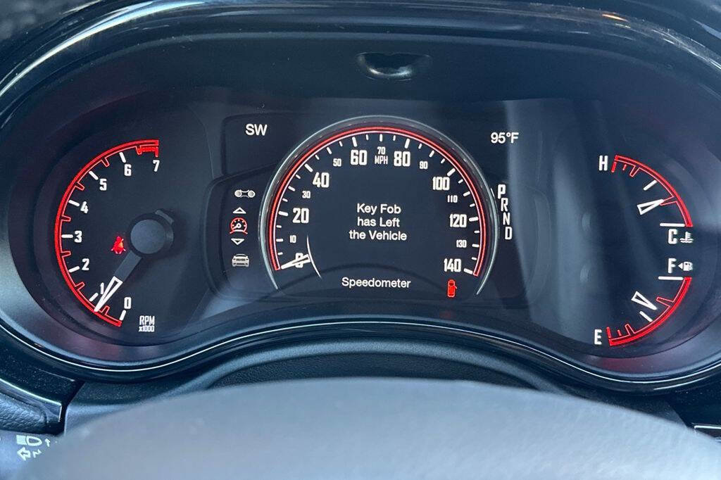 Used 2025 Dodge Durango GT image 24