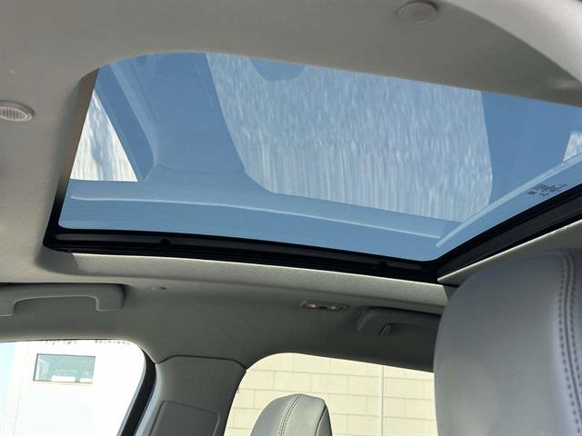 Used 2022 Lincoln Corsair AWD w/ Premium Package image 38
