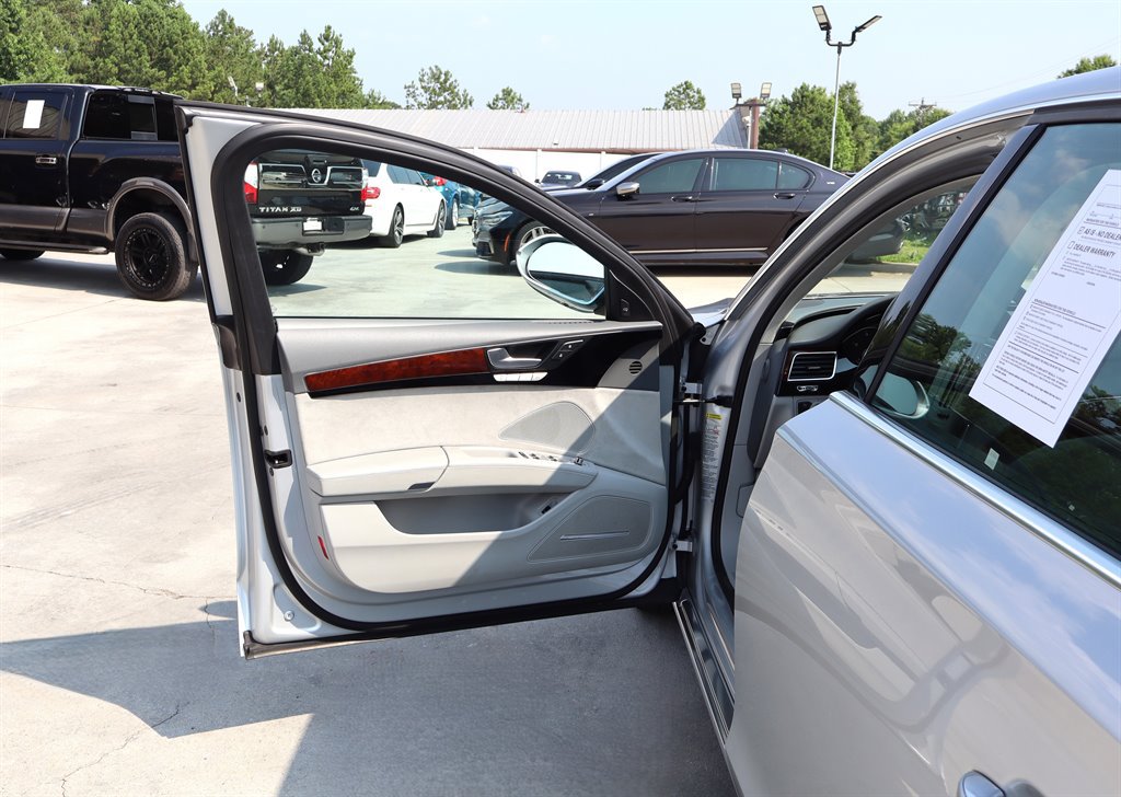 Used 2014 Audi A8 L TDI AWD/4WD image 39